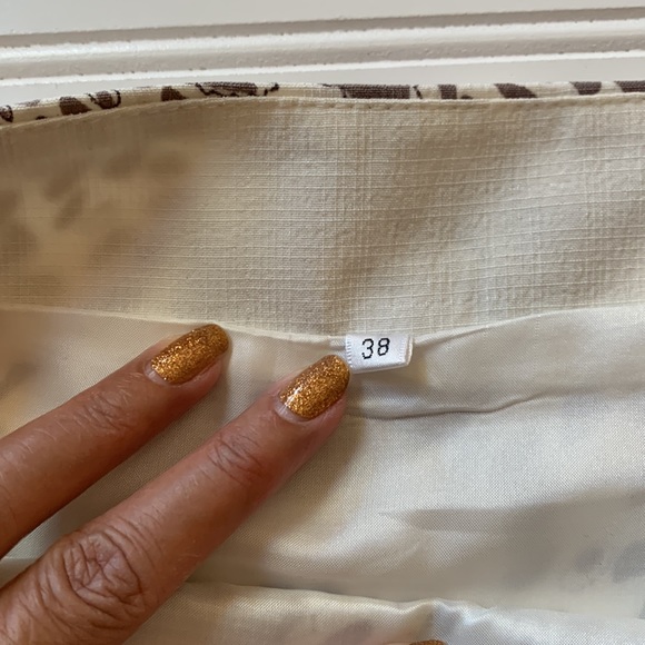 Womens skirt - Picture 8 of 11